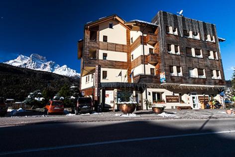 Antelao Dolomiti Mountain Resort Borca di Cadore Esterno foto